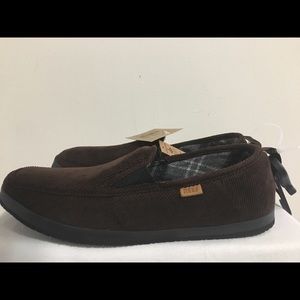 REEF Buddy Men’s comfortable shoes